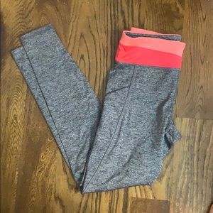 heather gray high waisted ankle leggings size small